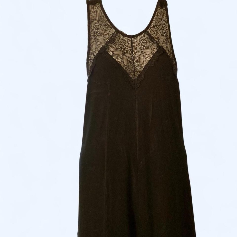 Black Lace sleeveless dress L áspense NWT